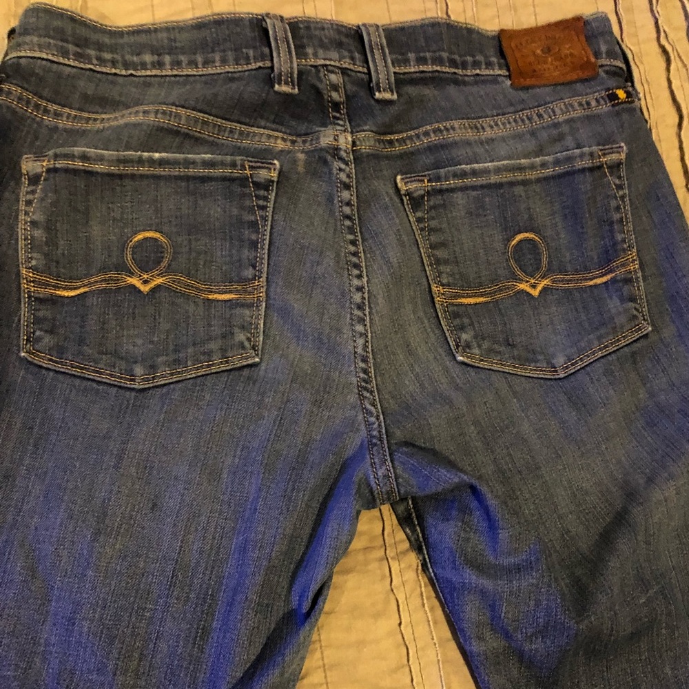 Lucky Brand Sofia Straight Ankle Jeans!